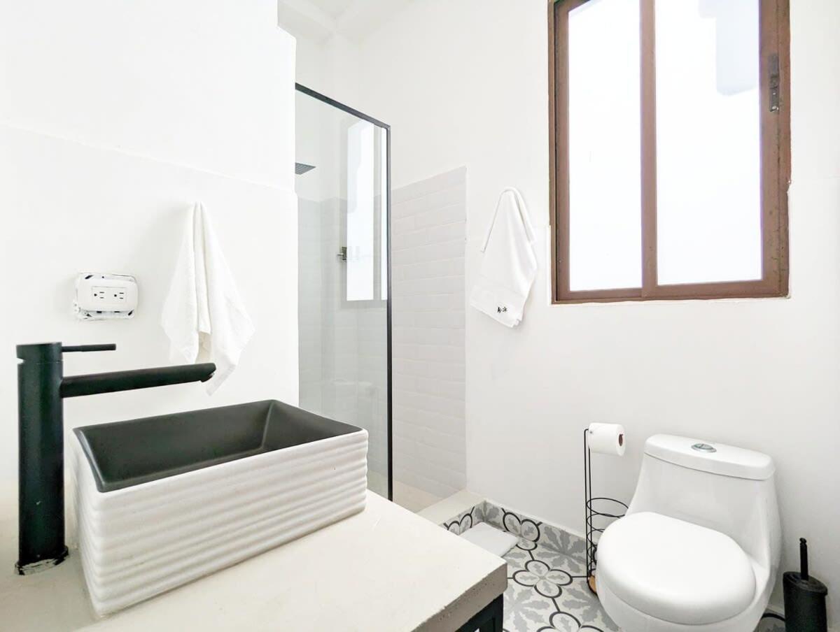Upscale 1br In Casco Viejo Panama (ville)