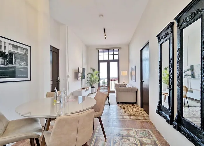 Upscale 1Br In Casco Viejo