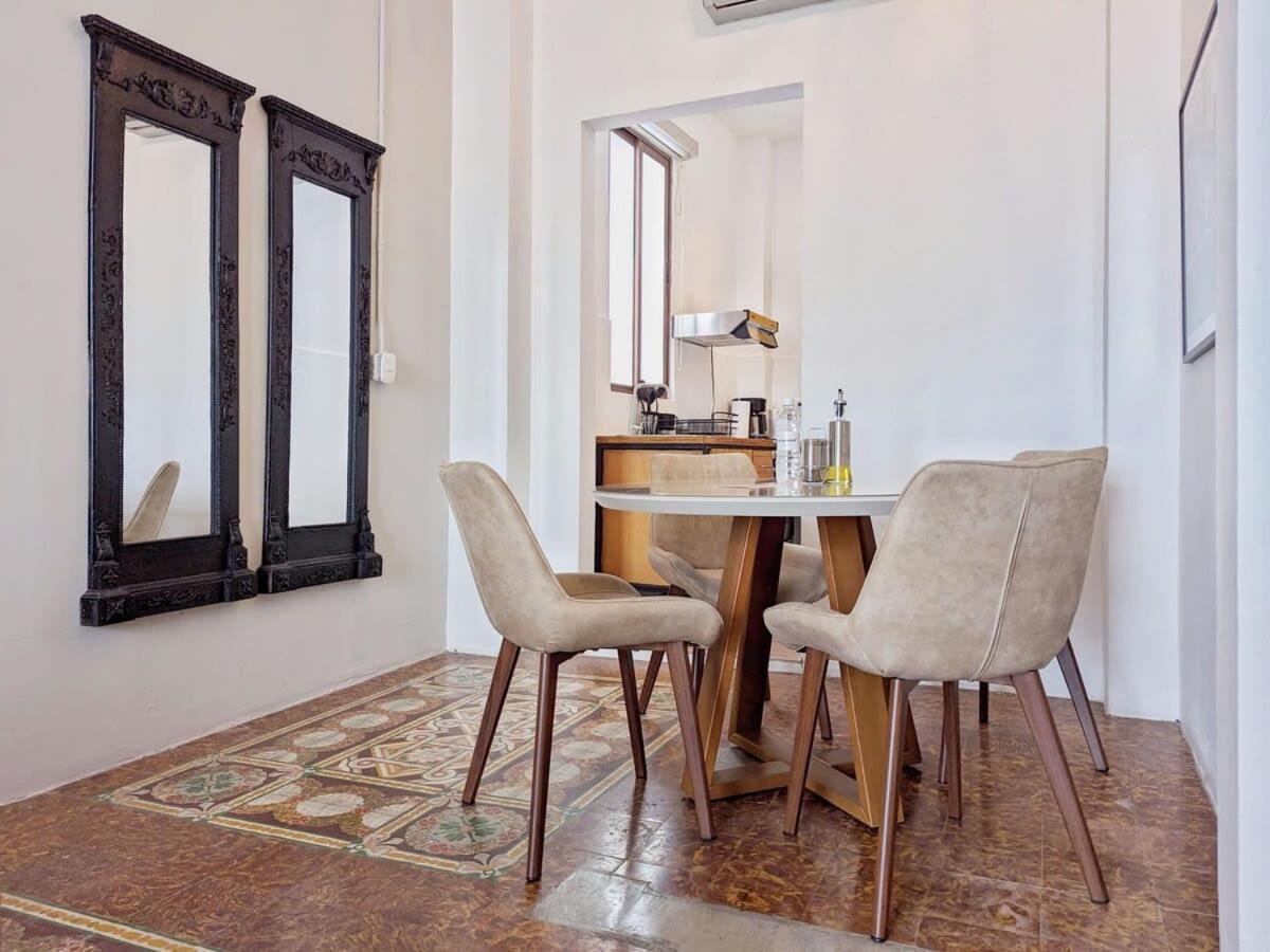 Apartment Upscale 1br In Casco Viejo Panama City